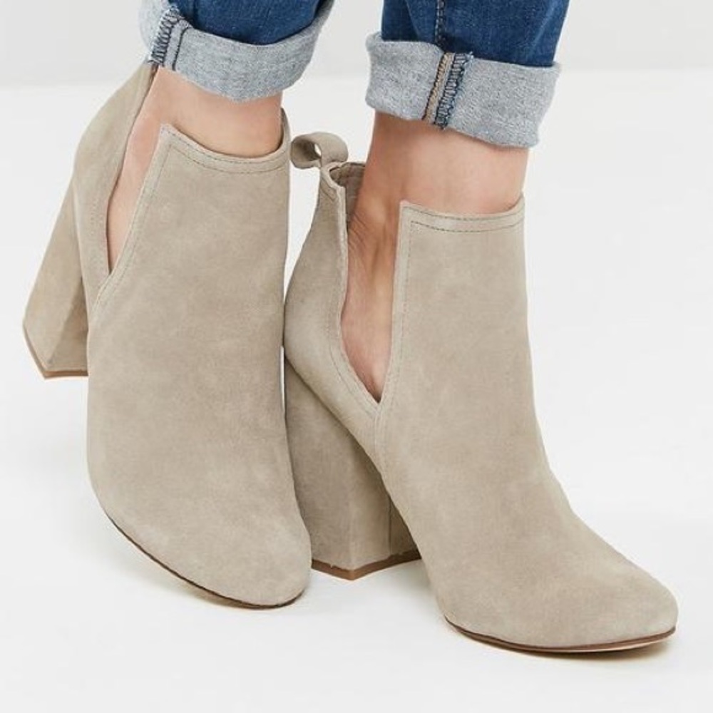 Steve Madden Naomi Taupe Bootie
